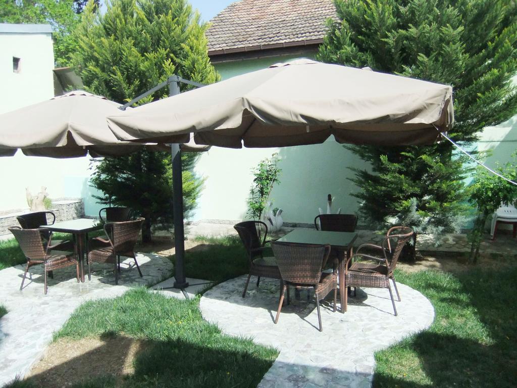 Hotel Relax Tbilissi Extérieur photo
