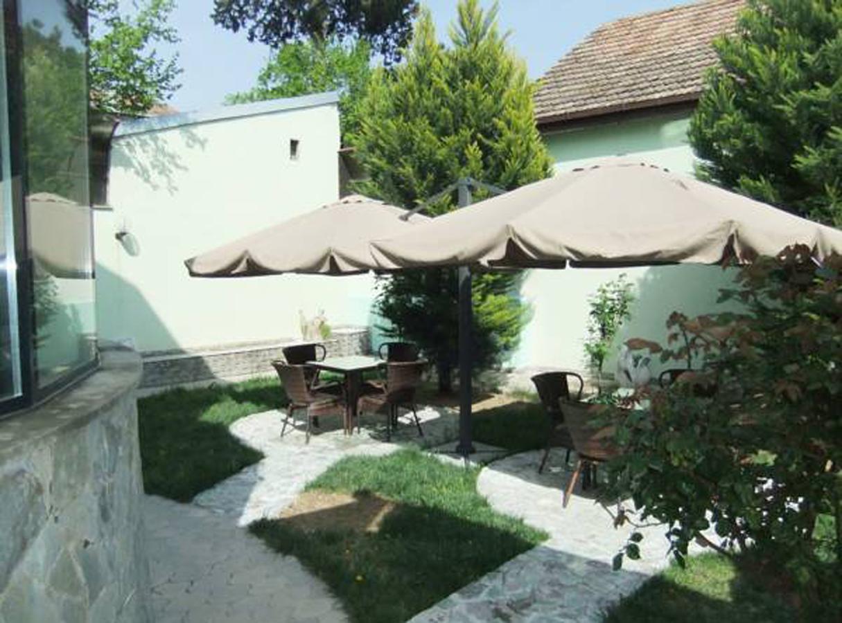 Hotel Relax Tbilissi Extérieur photo